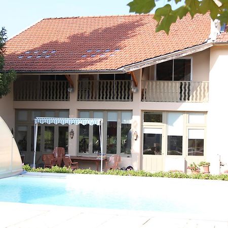 Sous Le Figuier Bed & Breakfast Saint-Siméon-de-Bressieux Exterior photo