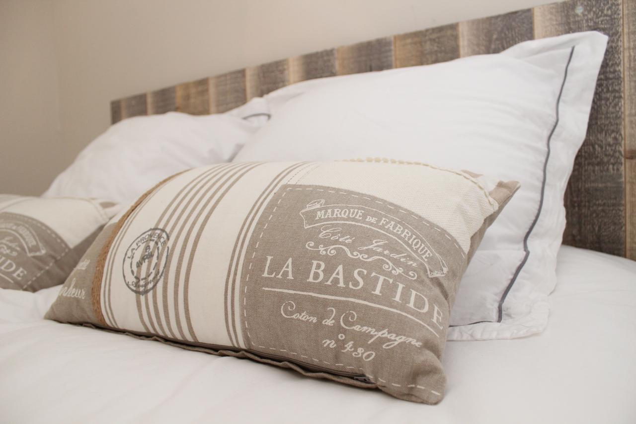 Sous Le Figuier Bed & Breakfast Saint-Siméon-de-Bressieux Exterior photo